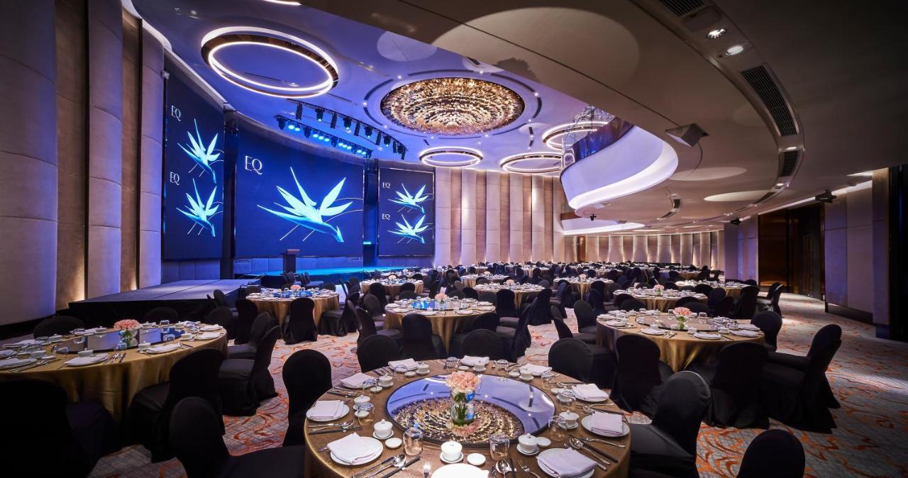 Eq Hotel