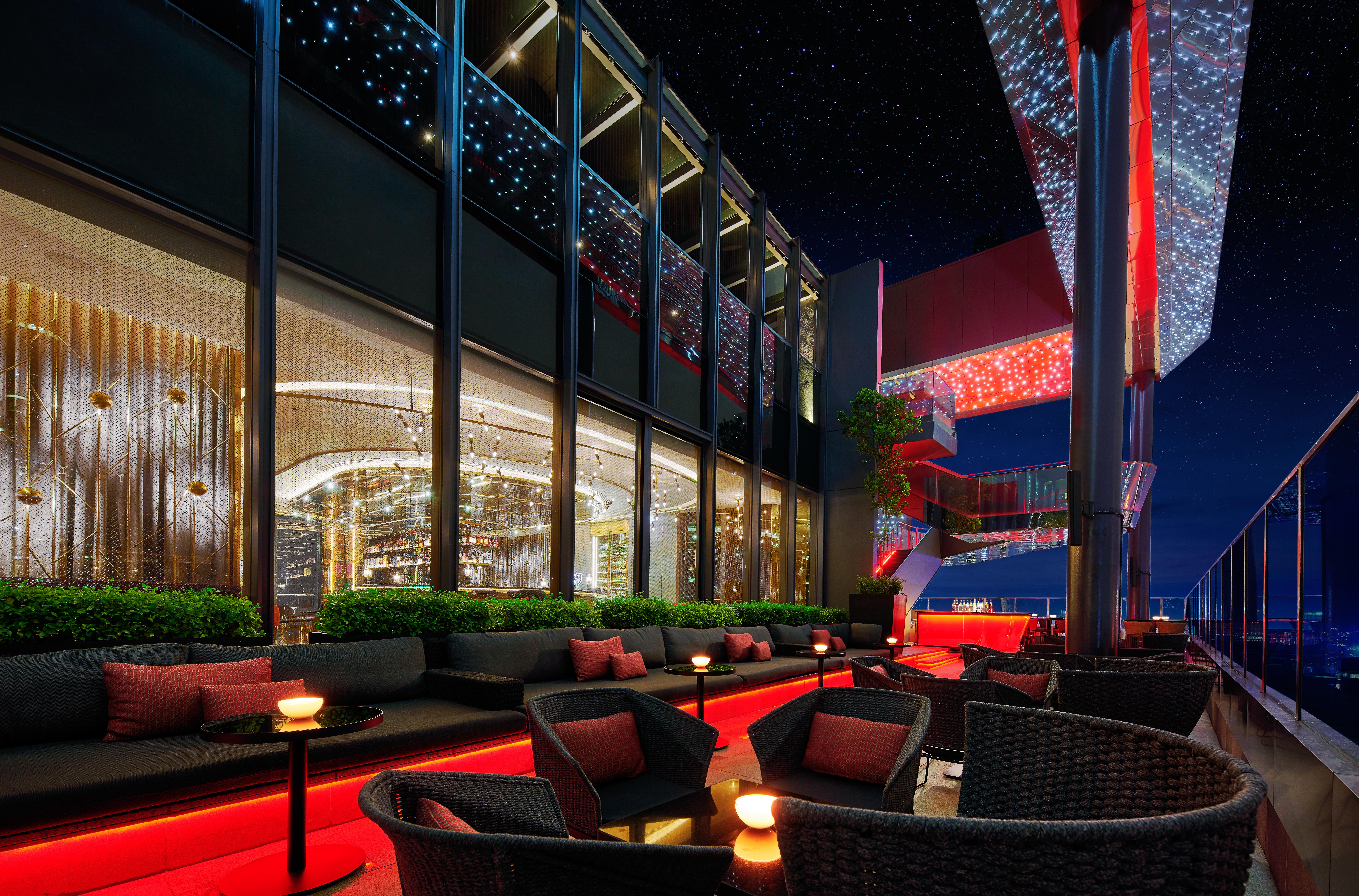 Eq Hotel