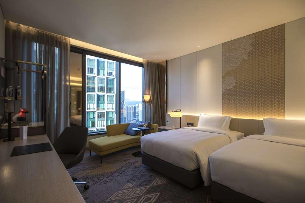 Hotel Eq